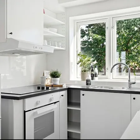 A Place To Stavanger, 2 * 스타방에르