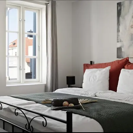 A Place To Stavanger, 2 아파트